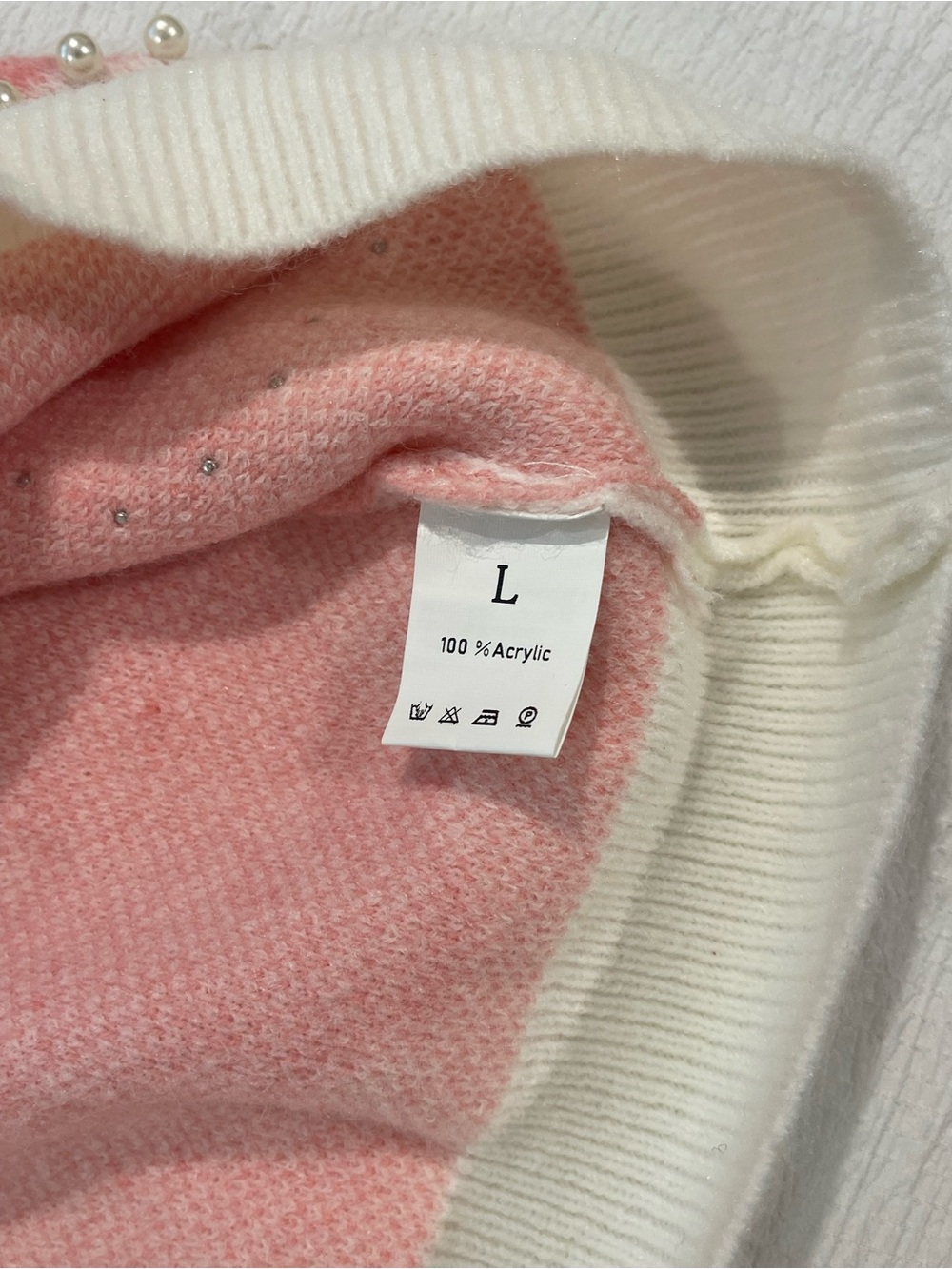 Women’s Pink Heart Pearl-Applique Sweater - Picture 5 of 5
